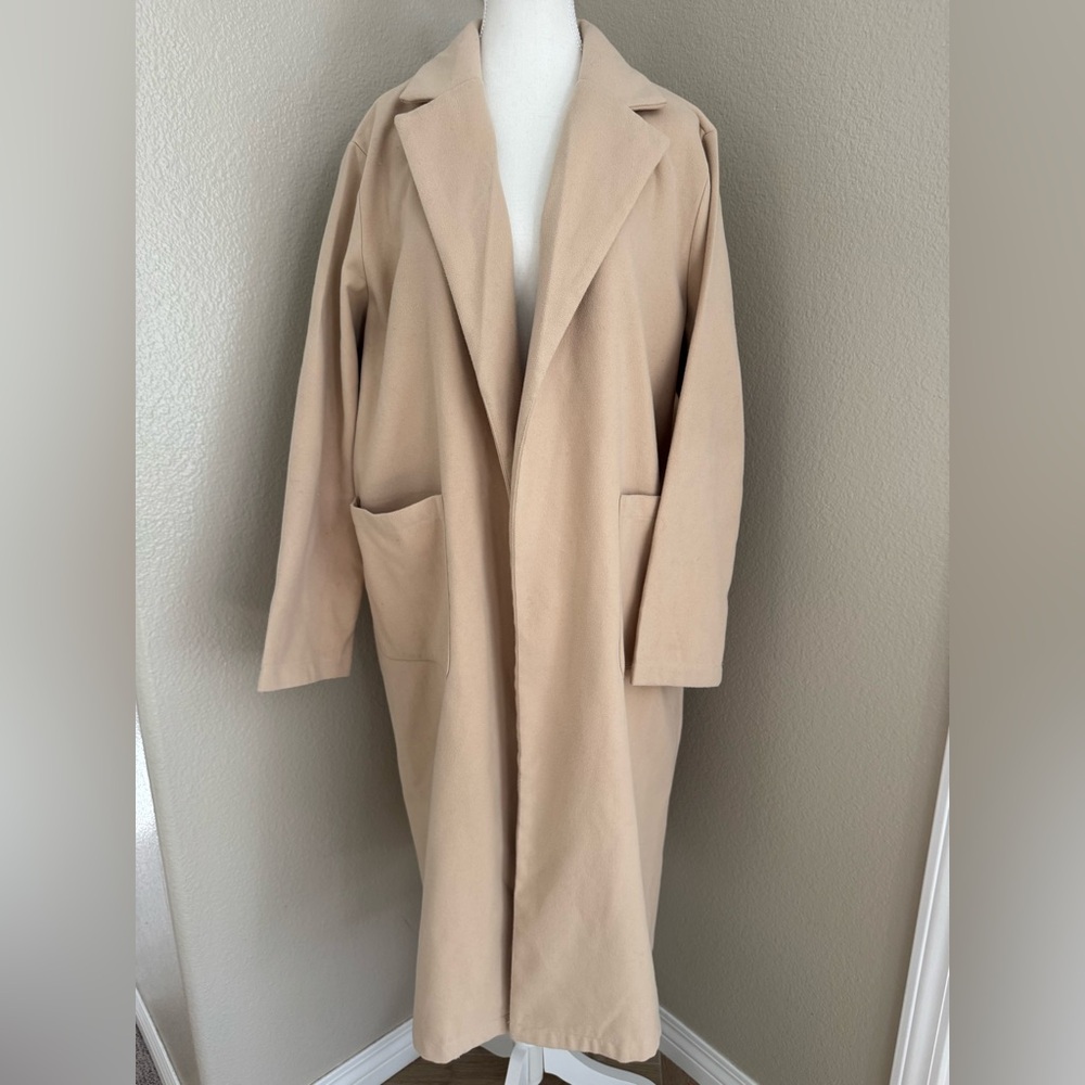 Camel long sleeve light weight open front coatigan
